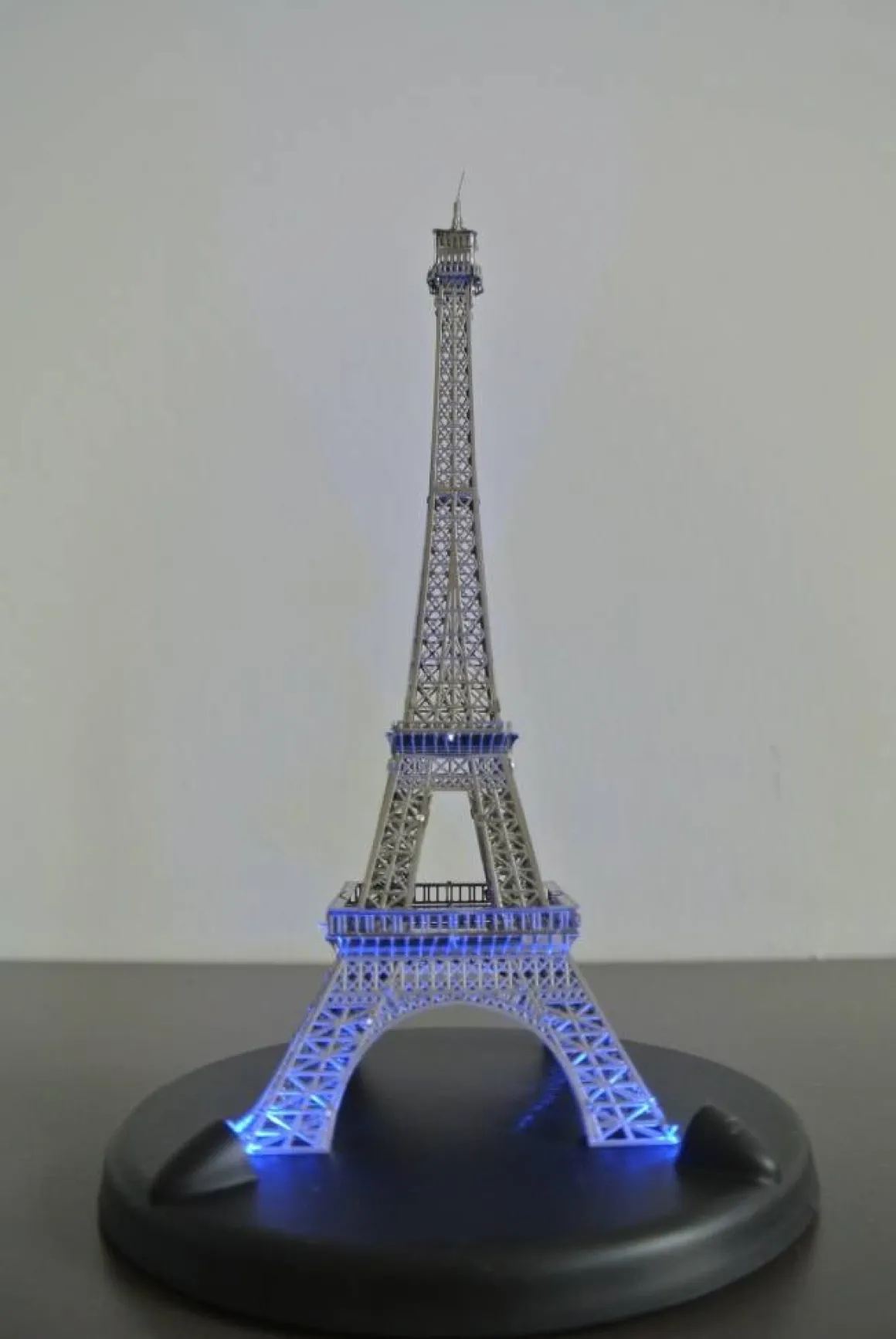 Metal Earth Display met Ledverlichting