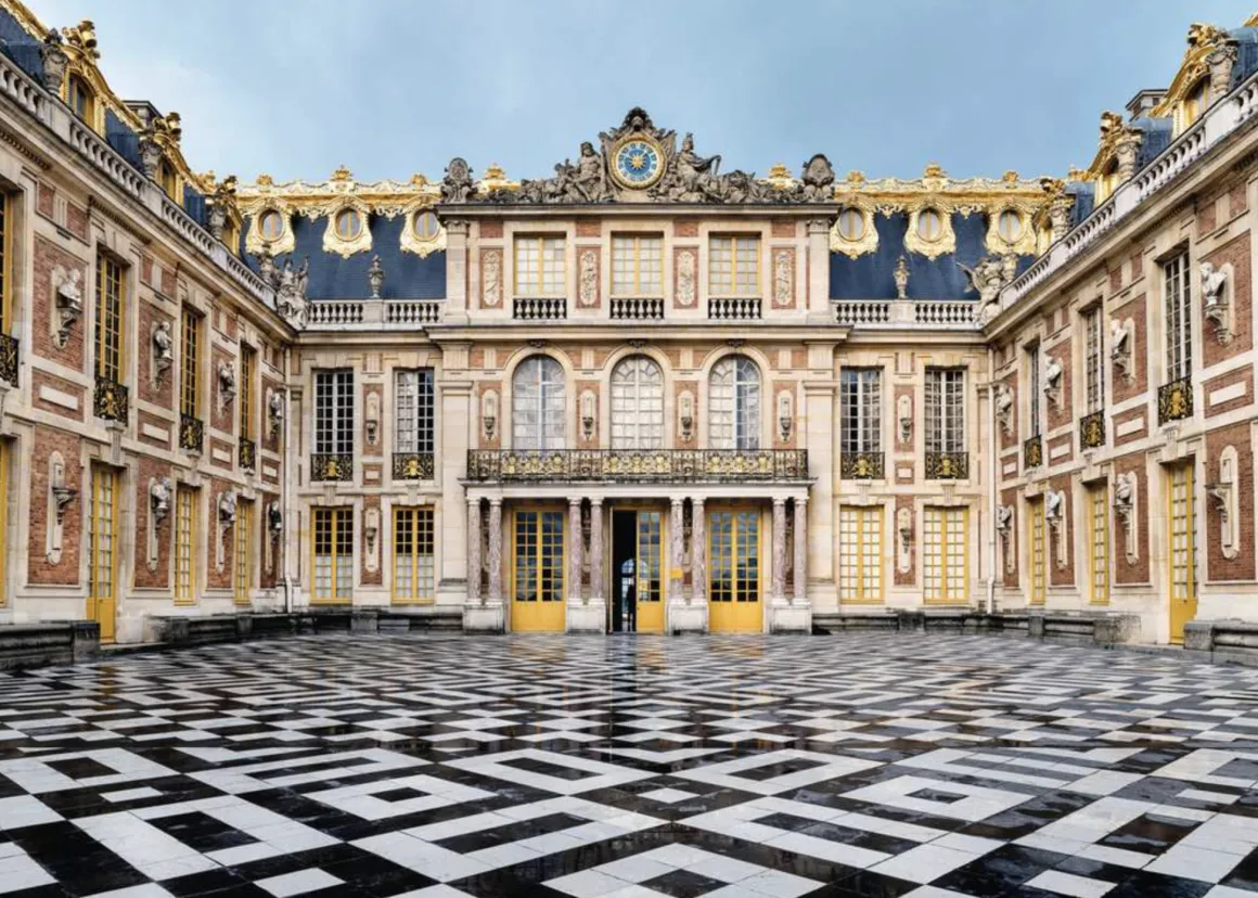 Ravensburger Kasteel van Versailles - Frankrijk - puzzel van 1000 stukjes